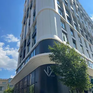 Apartment Eyes, Sofia
